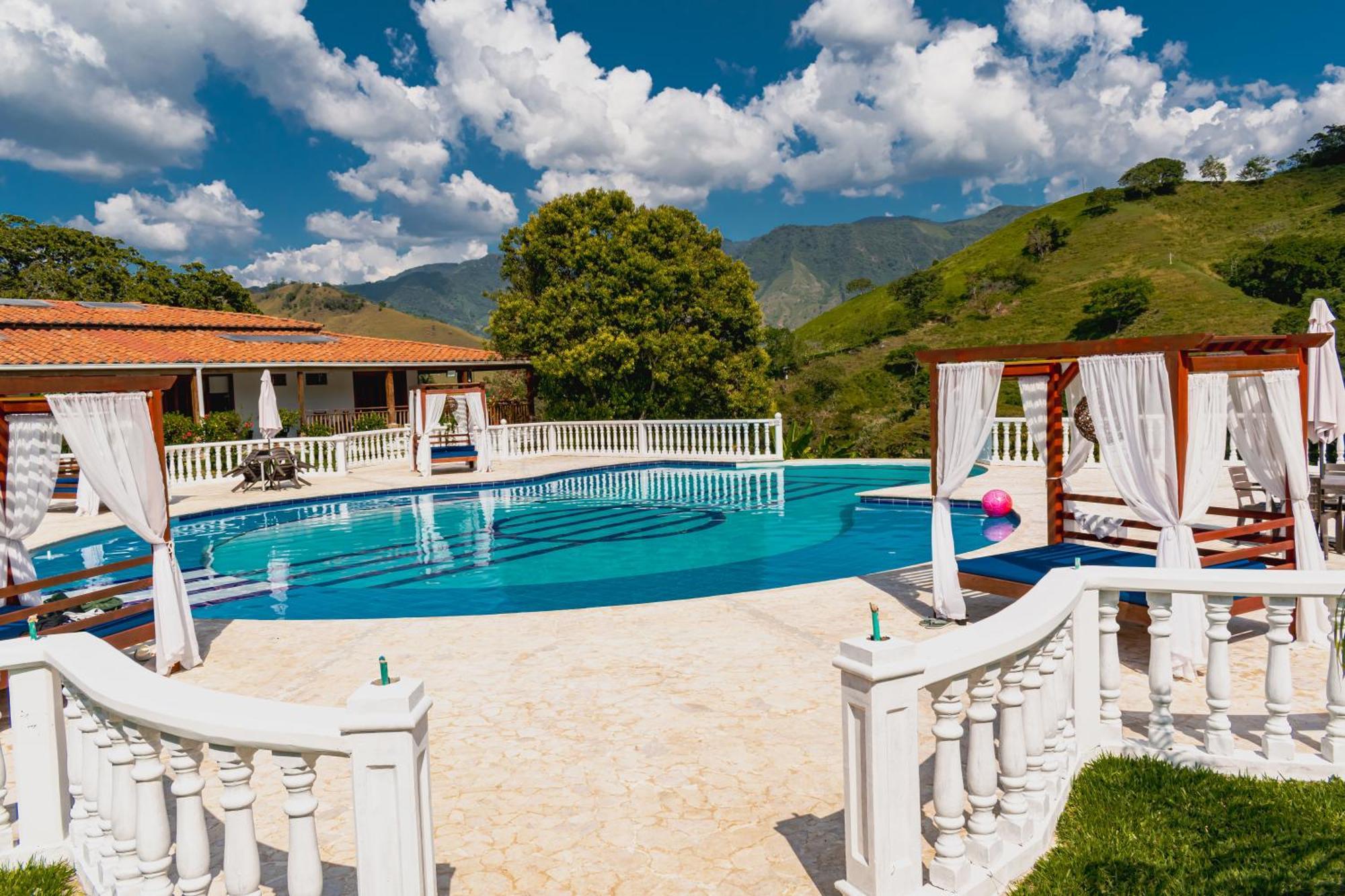 Hotel Campestre La Francesina Betania ภายนอก รูปภาพ
